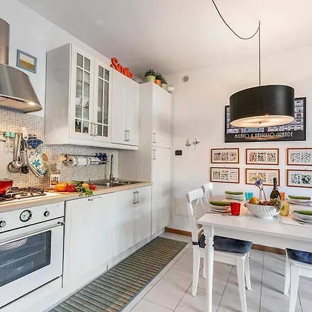 Blu Oltrelago Pool & - Happy Apartment *