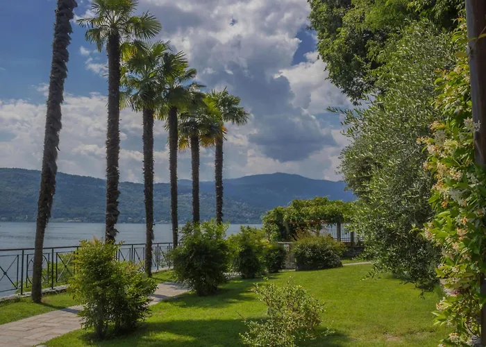 Blu Oltrelago Pool & - Happy Leggiuno