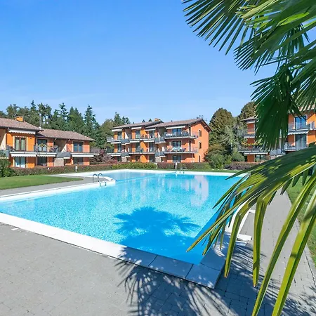 Blu Oltrelago Pool & - Happy * Leggiuno